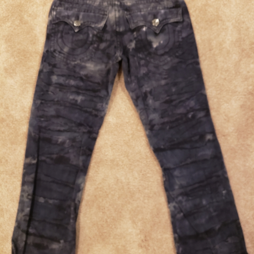 True religion - Picture 2 of 2